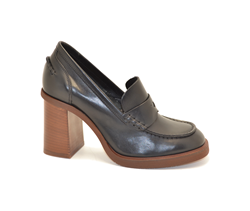 MOCASSINO VERA CON TACCO IN CUOIO VITELLO SIFUR NERO